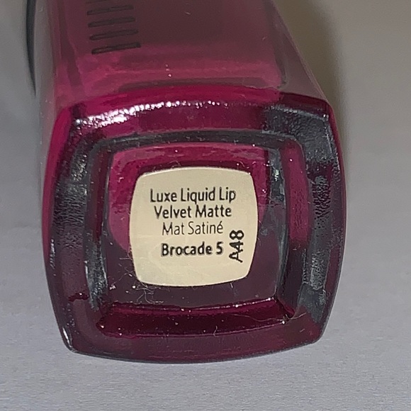 New Brocade Luxe Liquid Lip Matte Velvet Bobbi Brown - Picture 3 of 8